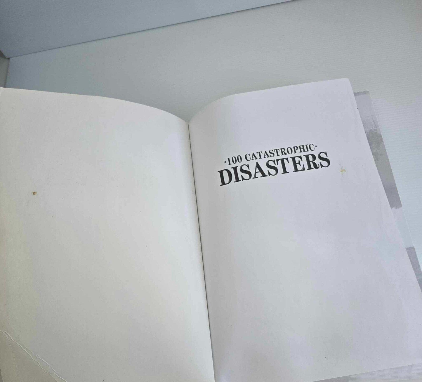 Alona.com.au 100 Catastrophic Disasters By Nigel Cawthorne