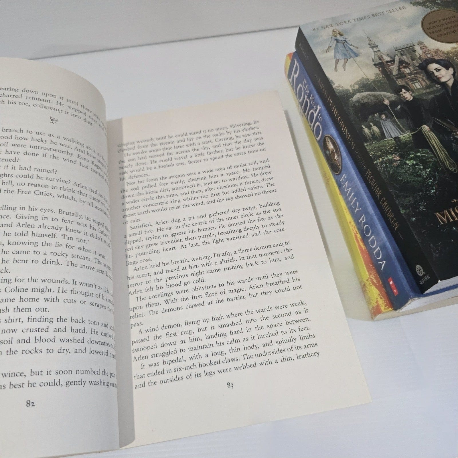 Alona.com.au 4x Bundle Of Books Fantasy Young Adult Adventure Magic Fiction