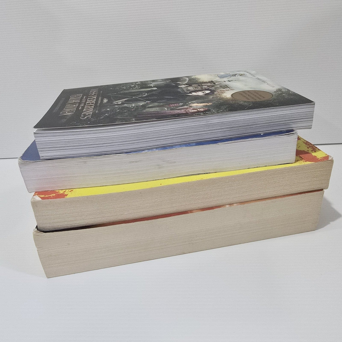 Alona.com.au 4x Bundle Of Books Fantasy Young Adult Adventure Magic Fiction