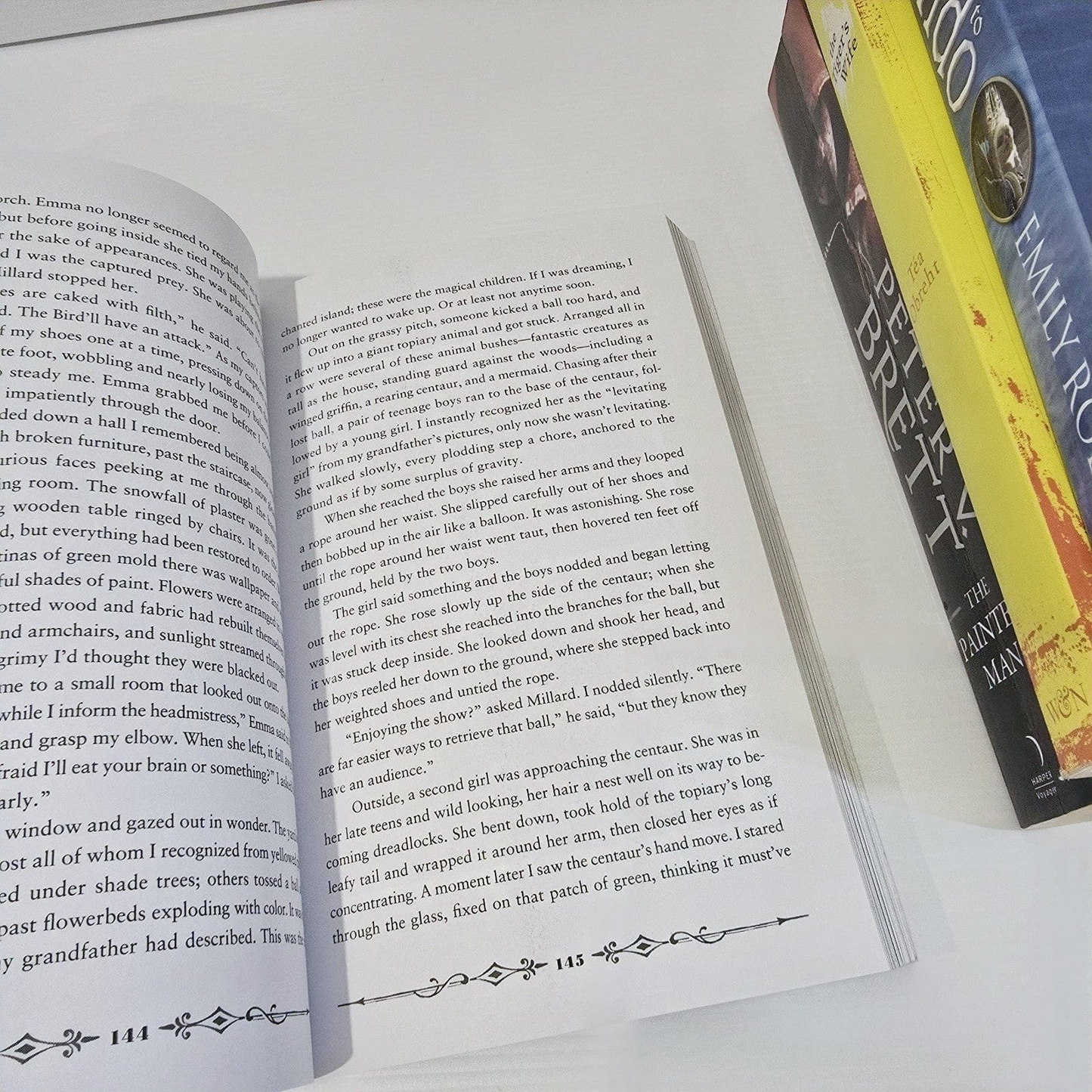 Alona.com.au 4x Bundle Of Books Fantasy Young Adult Adventure Magic Fiction