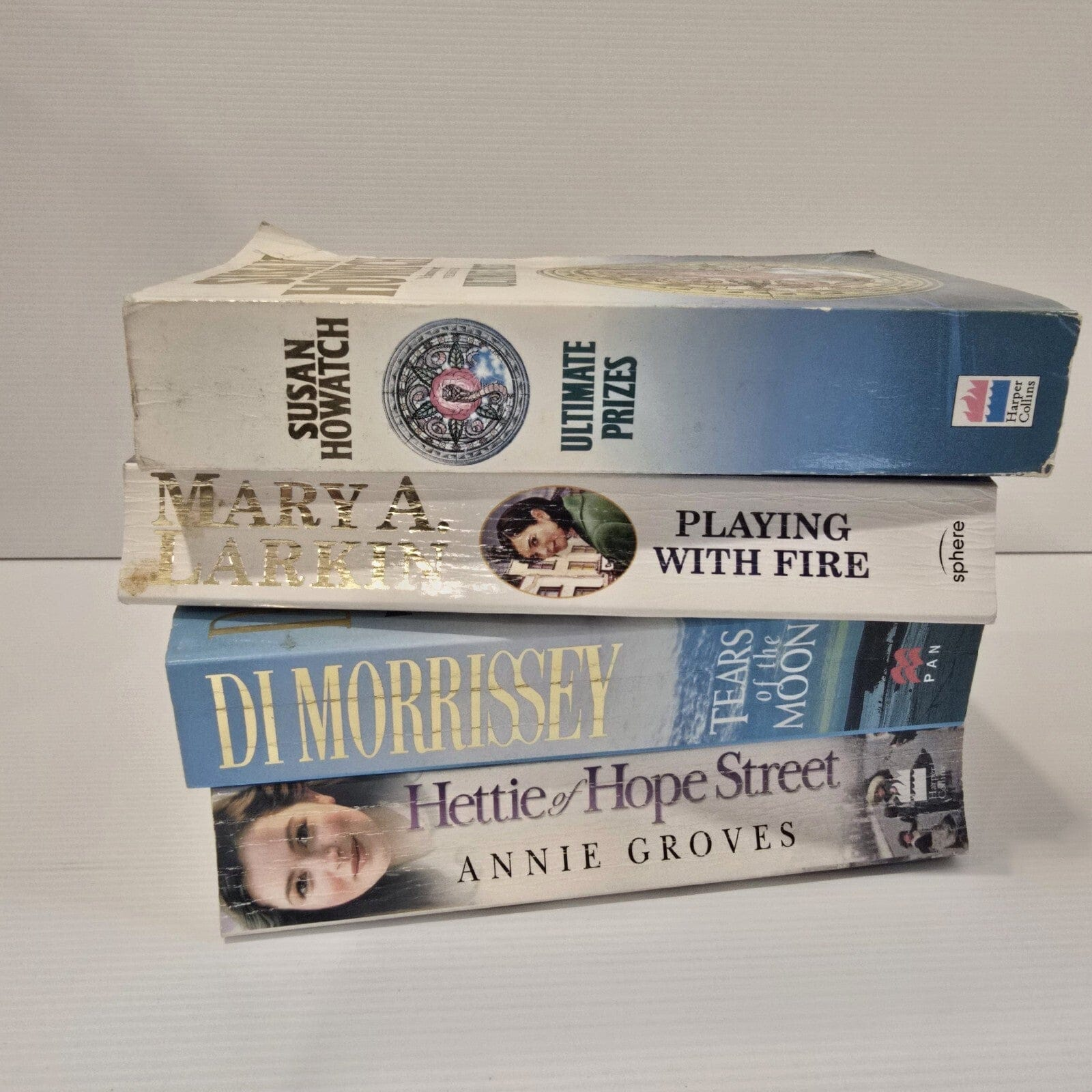 Alona.com.au 4x Mixed Authors Historical Fiction Romance Novel Contemporary Books