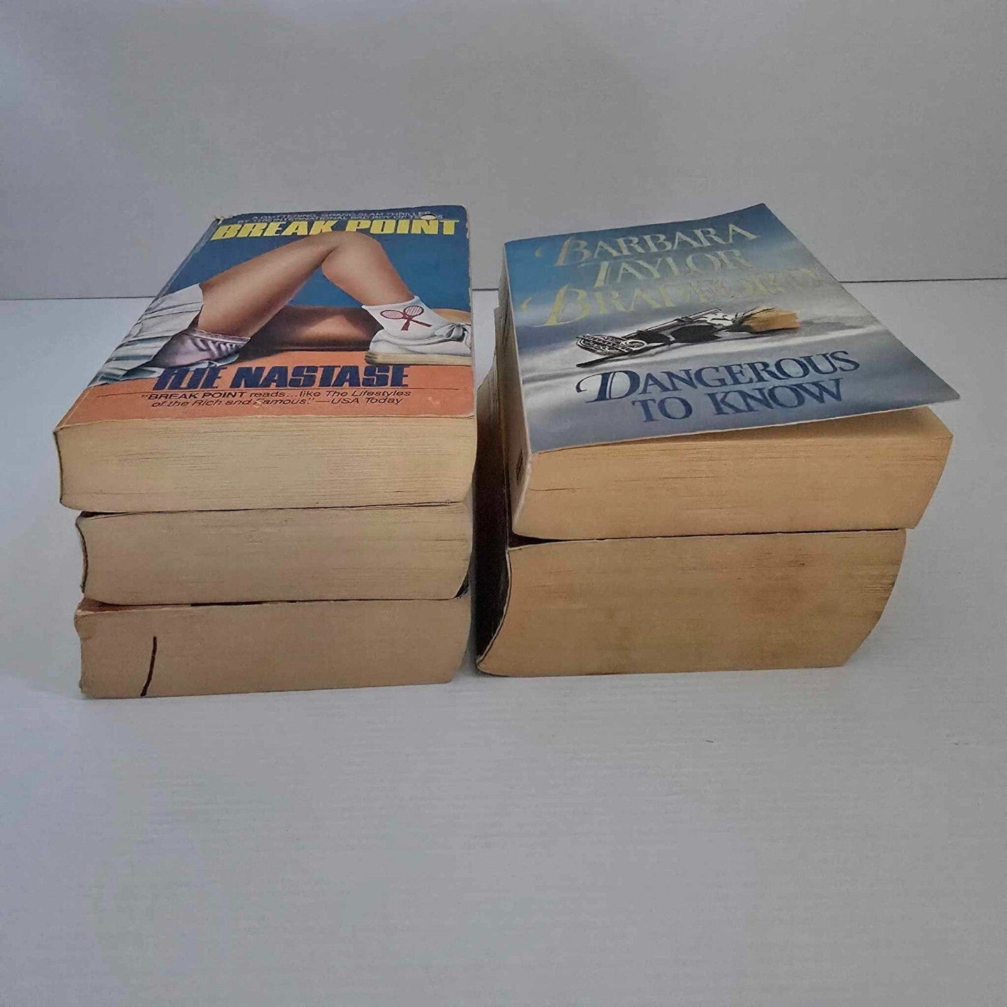 Alona.com.au 5 x Crime Thriller Mystery Suspense Books Mixed Authors Paperback Bundle Lot