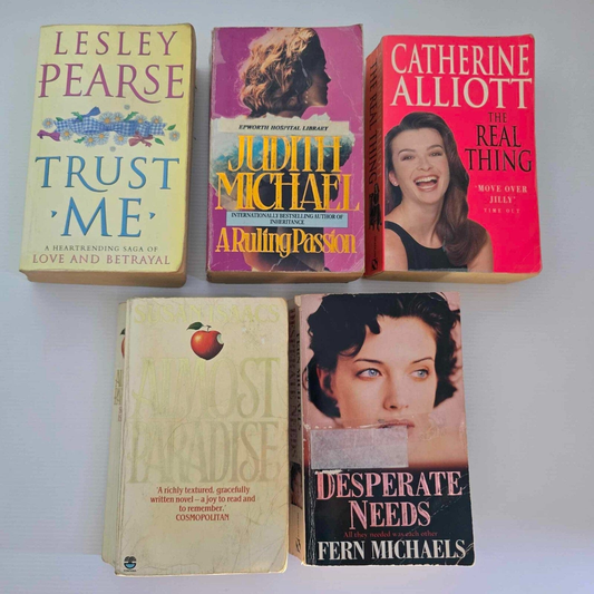 Alona.com.au 5 x Romance Fiction Novel Library Books Mixed Authors Paperback Bundle Lot