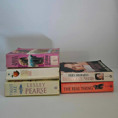 Alona.com.au 5 x Romance Fiction Novel Library Books Mixed Authors Paperback Bundle Lot