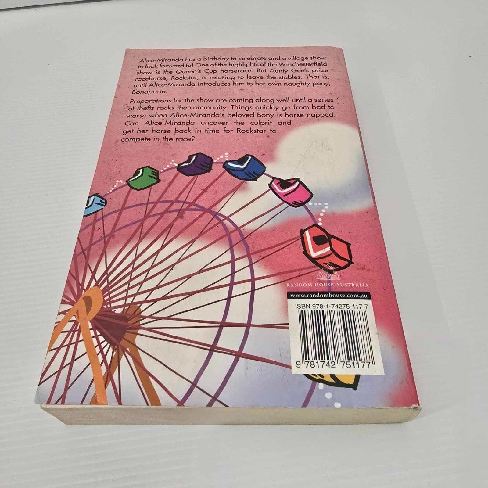 Alona.com.au Alice-Miranda Shows The Way by Jacqueline Harvey, Paperback 2012