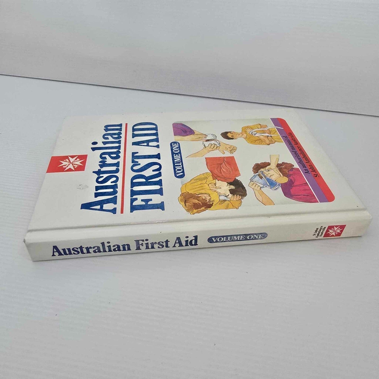 Alona.com.au Australian First Aid Volume One Authorised by St John Ambulance Australia, 1990