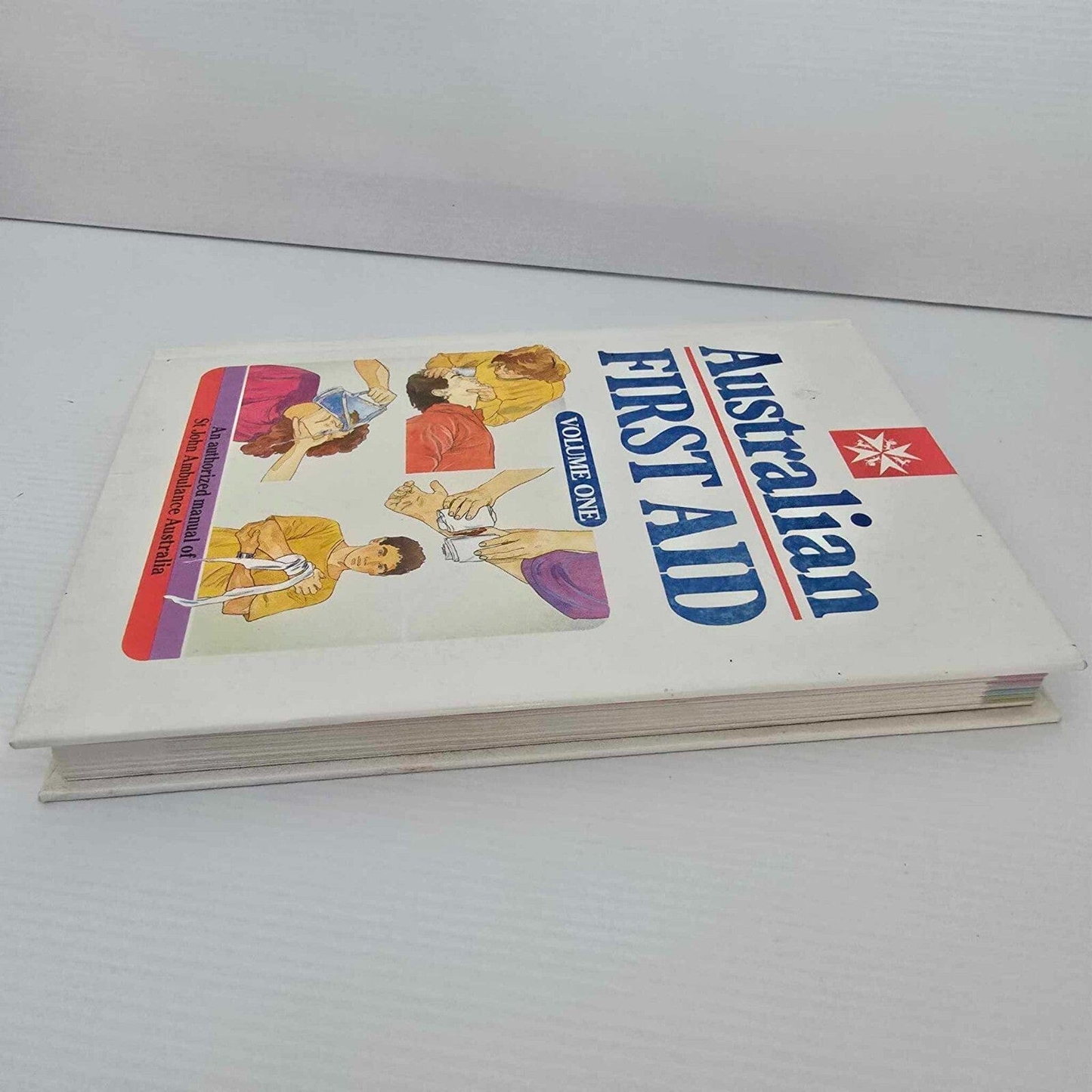 Alona.com.au Australian First Aid Volume One Authorised by St John Ambulance Australia, 1990