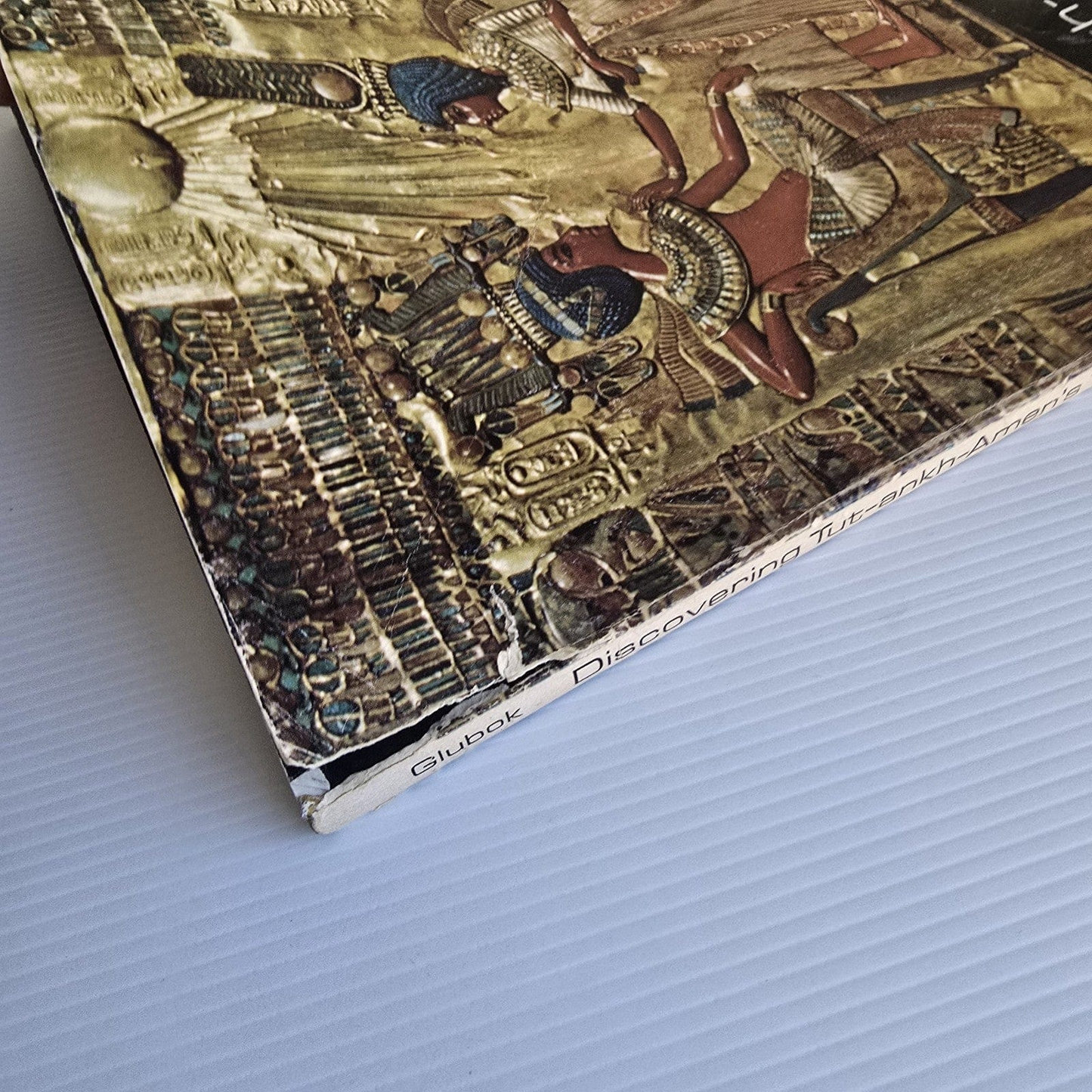 Alona.com.au Discovering Tut-ankh-Amen's Tomb By Shirley Glubok (Paperback 1968)