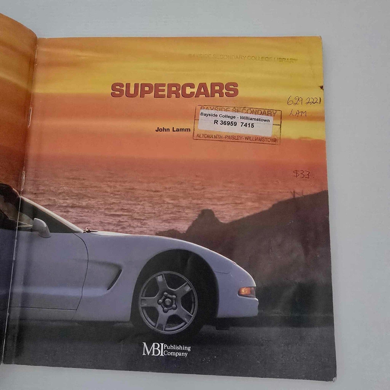 Alona.com.au Enthusiast Color Series: Supercars by John Lam, Paperback 2001 (Library Book)