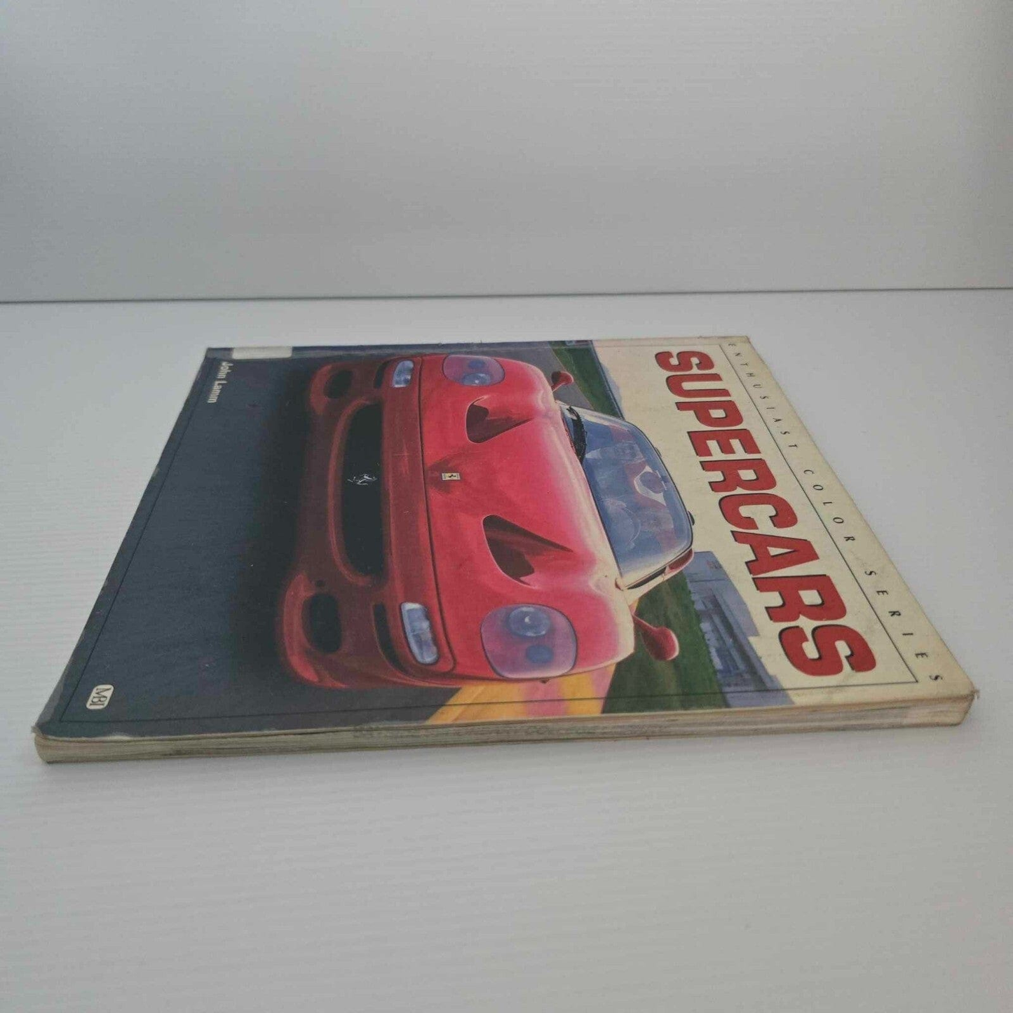 Alona.com.au Enthusiast Color Series: Supercars by John Lam, Paperback 2001 (Library Book)