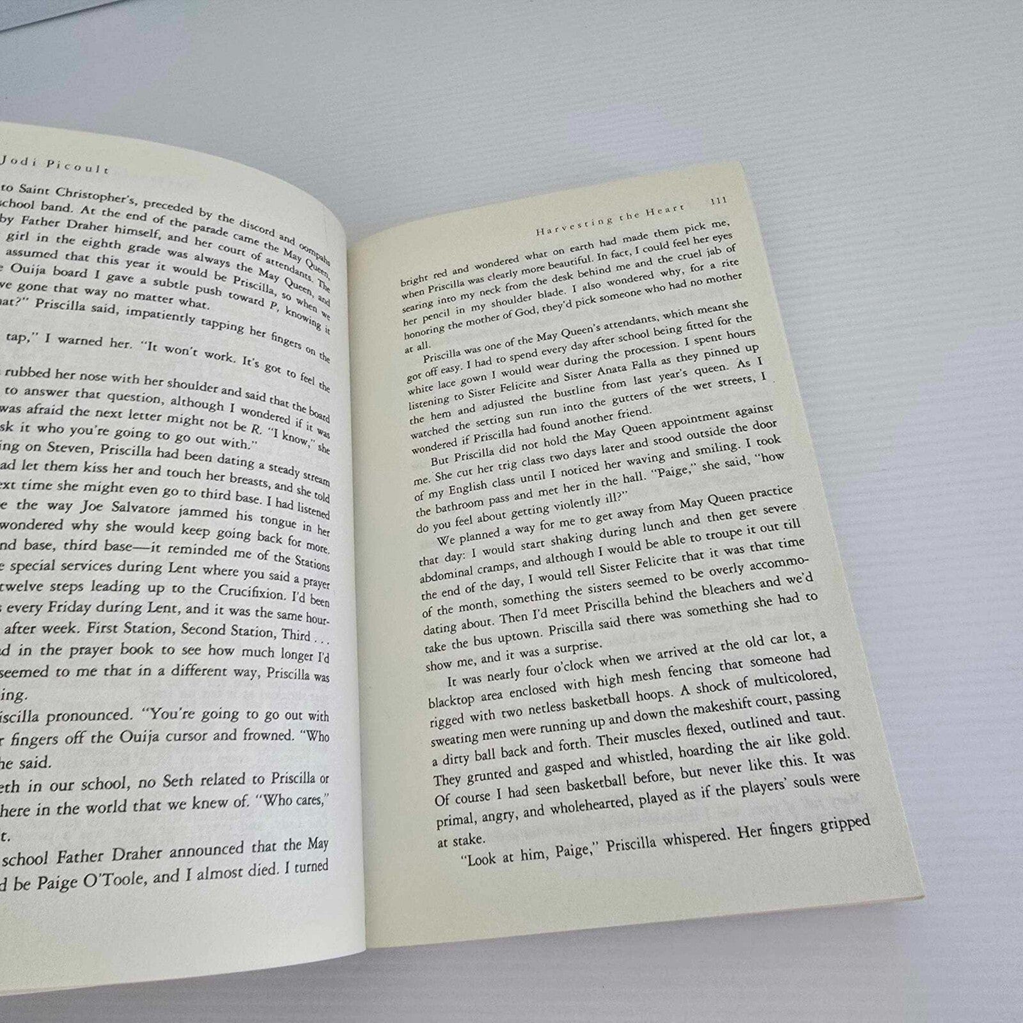 Alona.com.au Harvesting the Heart by Jodi Picoult (Paperback 2009)
