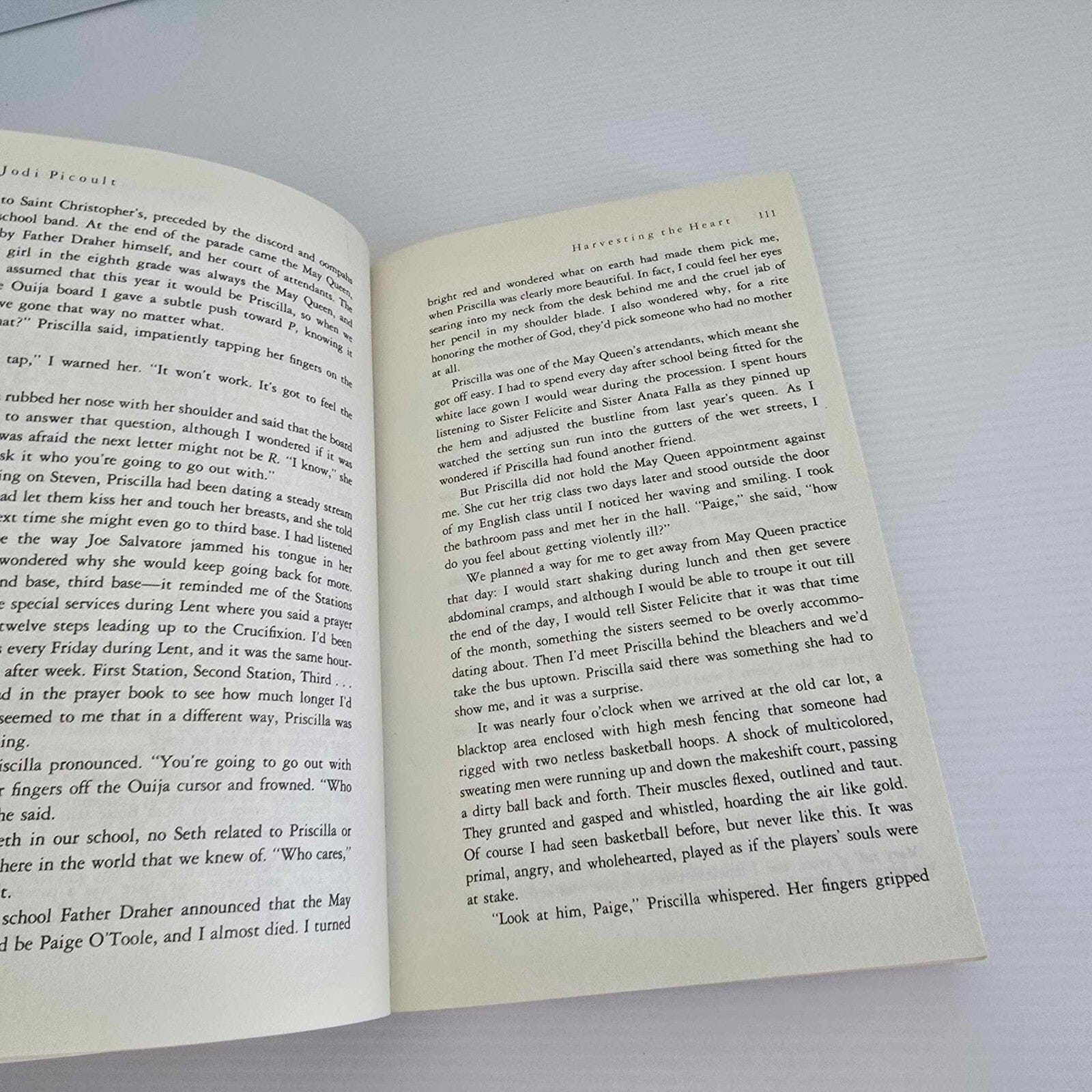 Alona.com.au Harvesting the Heart by Jodi Picoult (Paperback 2009)