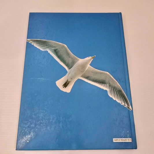Alona.com.au Nature Series: BIRDS by Bruce Coleman - Hardcover