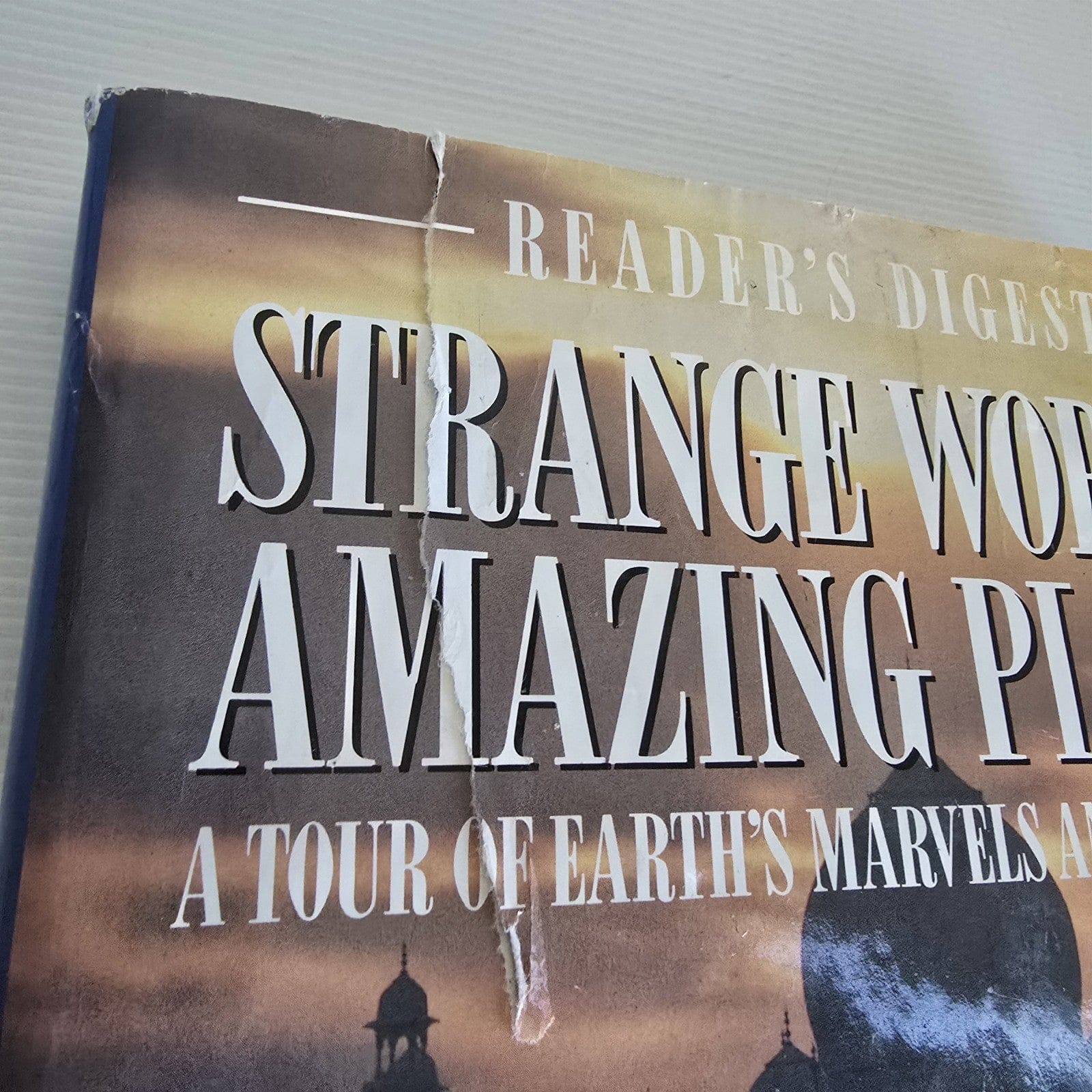 Alona.com.au Reader's Digest Strange Worlds Amazing Places A Tours Of Earth's Marvel