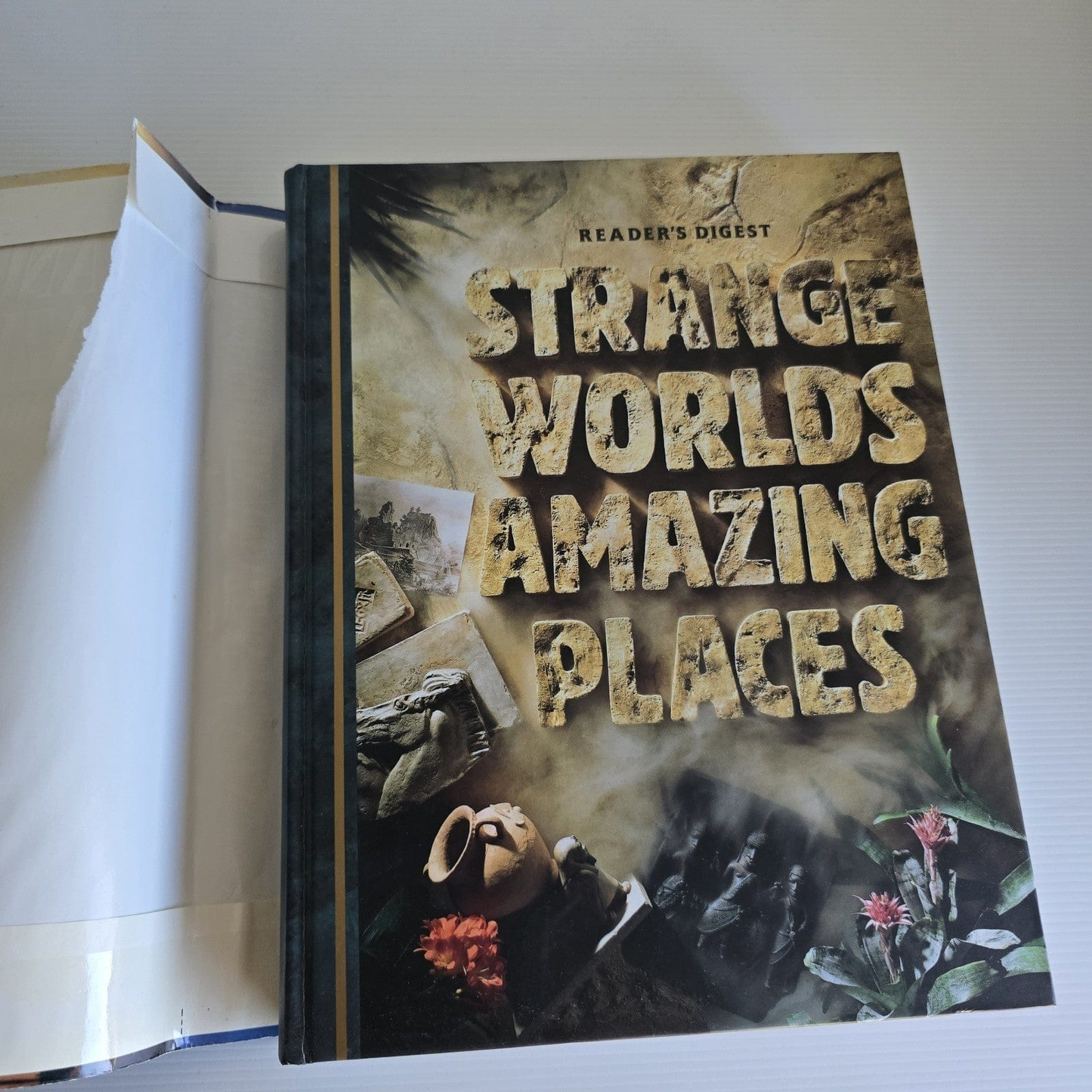 Alona.com.au Reader's Digest Strange Worlds Amazing Places A Tours Of Earth's Marvel