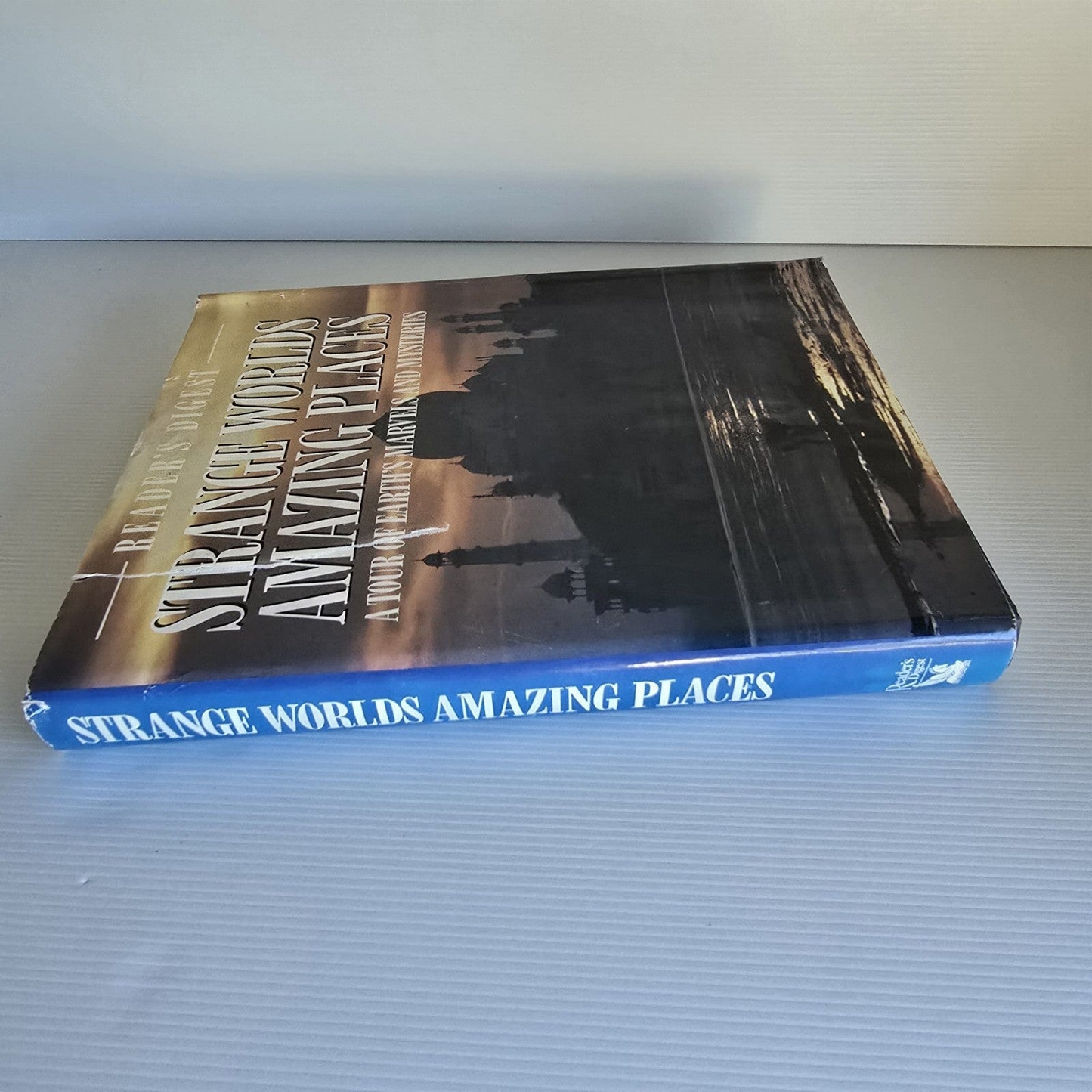 Alona.com.au Reader's Digest Strange Worlds Amazing Places A Tours Of Earth's Marvel