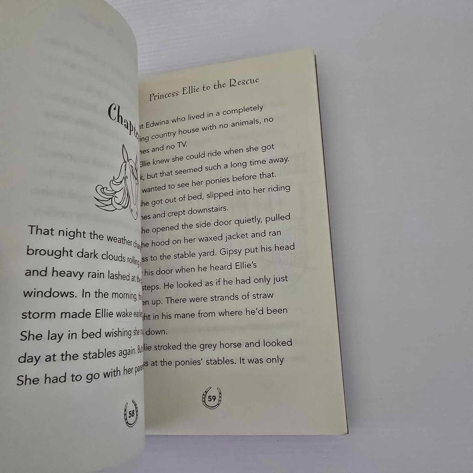 Alona.com.au The Pony-Mad Princess: Princess Ellie To The Rescue, Diana Kimpton, Library Book
