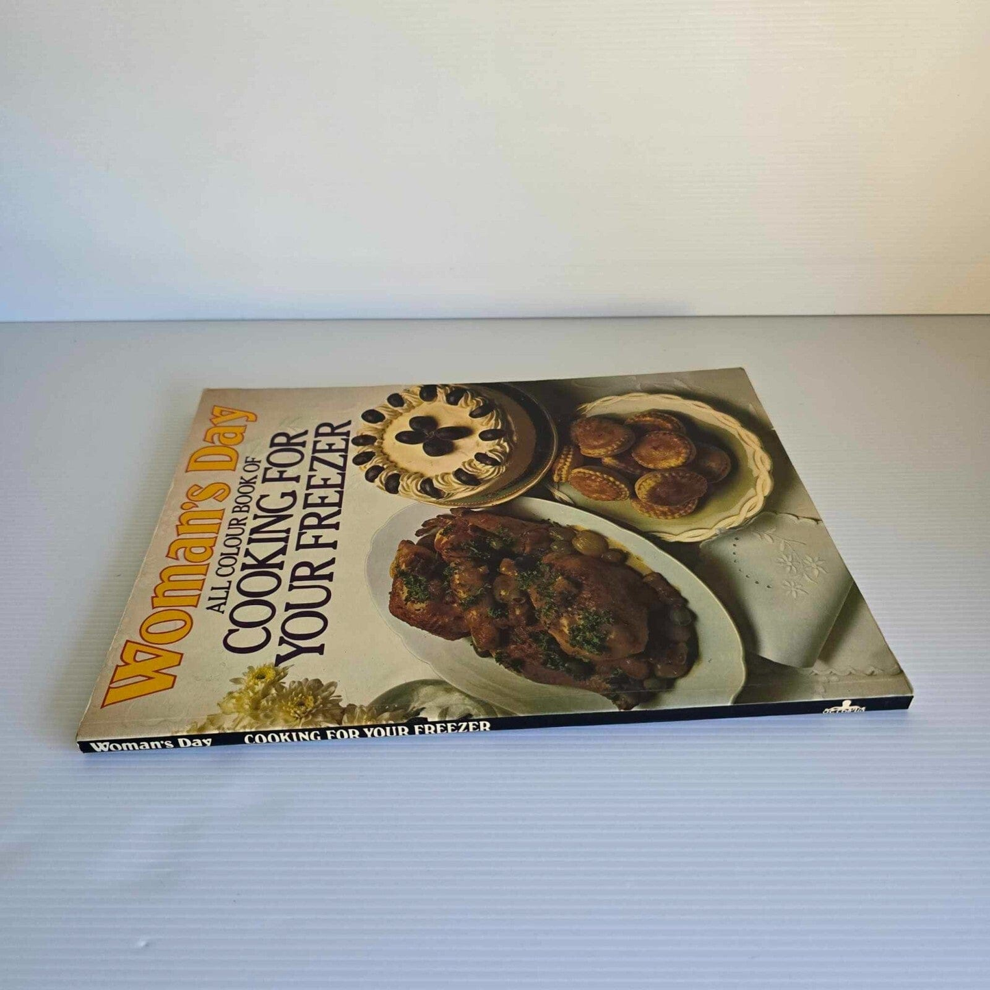Alona.com.au Woman's Day All Colour Book of Cooking For Your Freezer