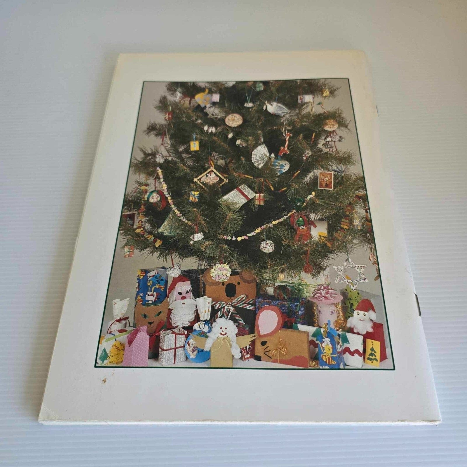 Alona.com.au Woman's Day The Merry Christmas Book