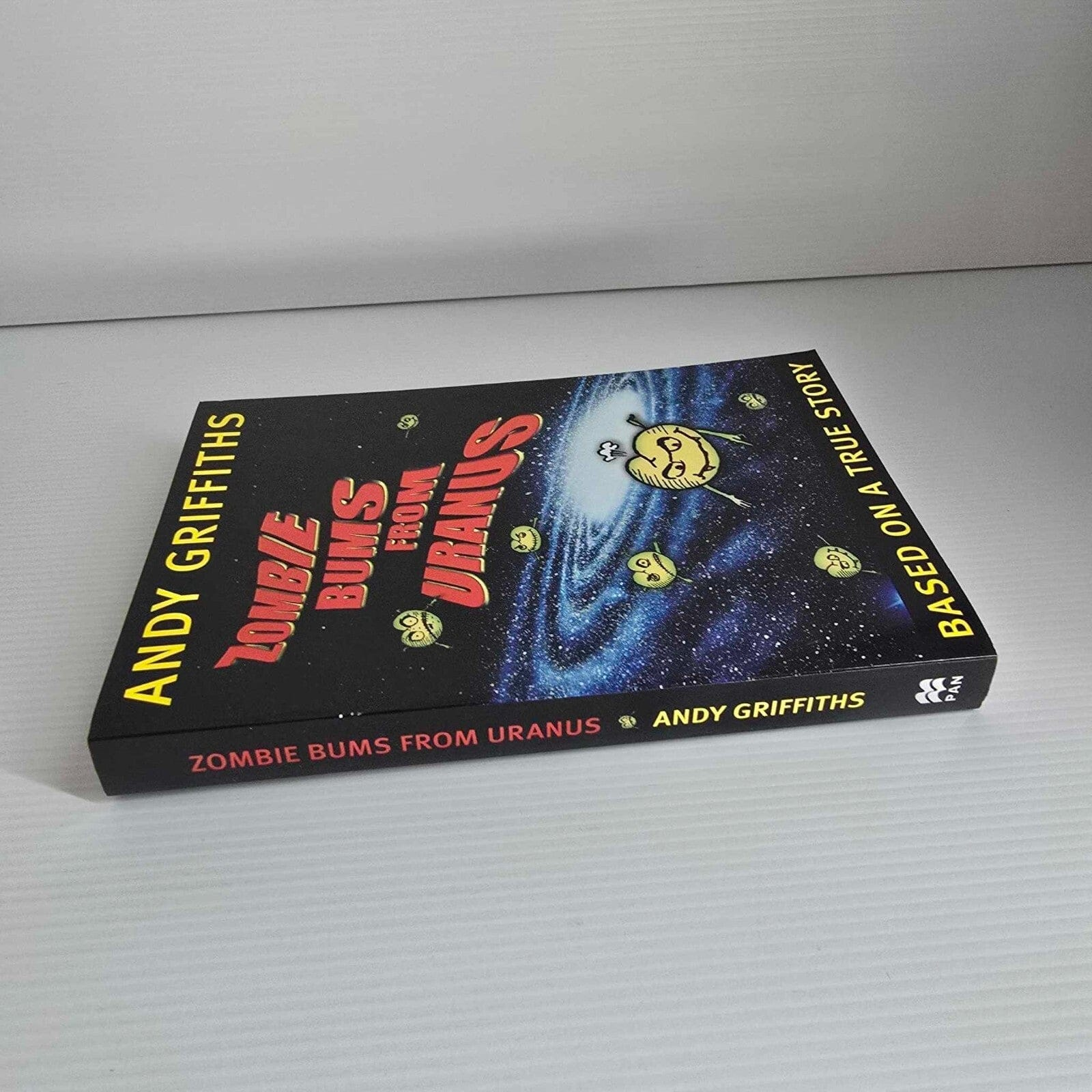 Alona.com.au Zombie Bums from Uranus by Andy Griffiths Based on a true story - Paperback 2018