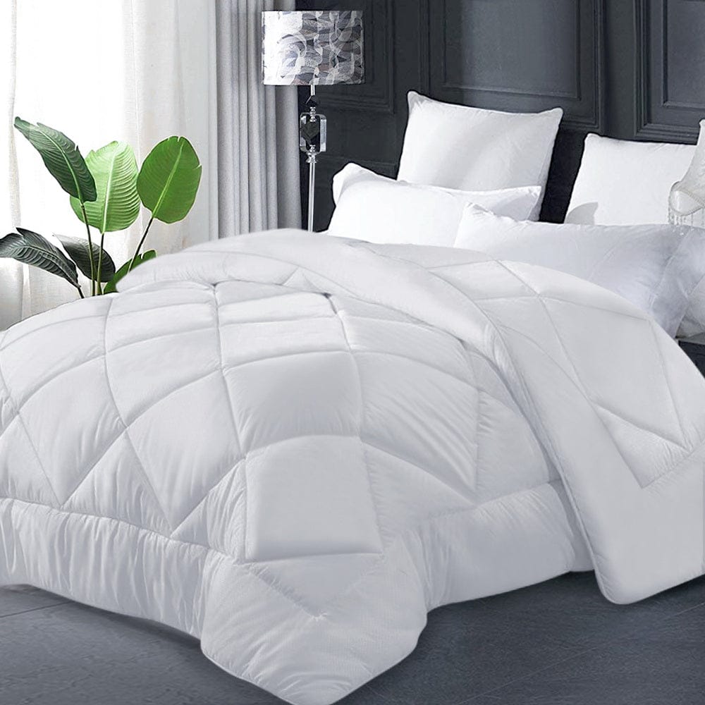 Giselle Home & Garden > Bedding > Quilts & Duvets Giselle Bedding 400GSM Microfibre Bamboo Quilt Super King