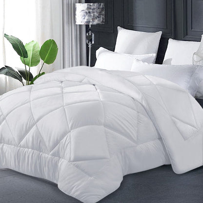Giselle Home & Garden > Bedding > Quilts & Duvets Giselle Bedding 400GSM Microfibre Bamboo Quilt Super King