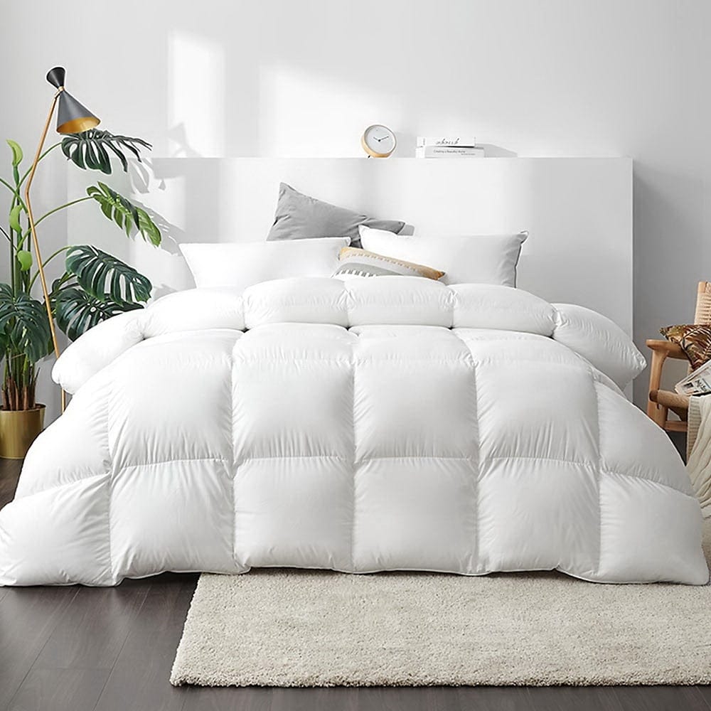 Giselle Home & Garden > Bedding > Quilts & Duvets Giselle Bedding 700GSM Duck Down Feather Quilt Queen