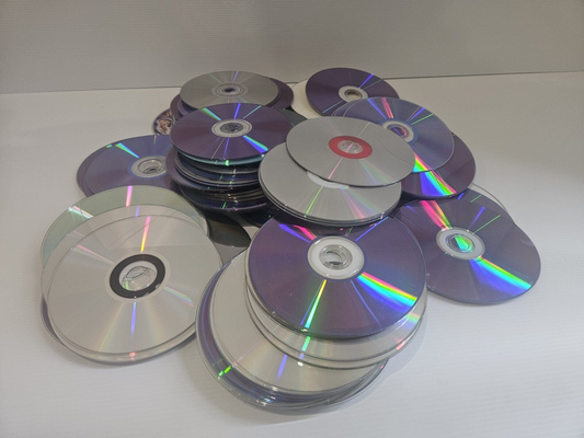Unbranded Home & Garden > Hobbies > Arts & Crafts 150 Old CD DVD Compact Discs For Art And Crafts DIY Projects Decoration  School